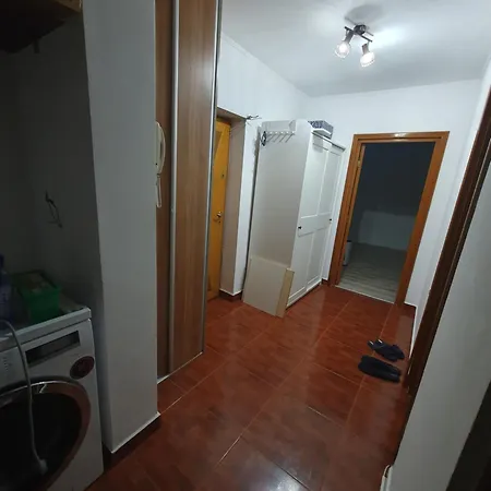 Apartment Ells